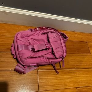 Vera Bradley sling backpack